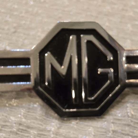 Vintage + Antique Car Emblems, excellent condition - Picture 3 of 7